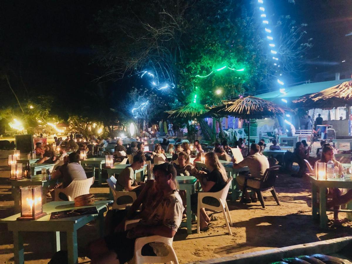 فندق Surf Bar ميريسا المظهر الخارجي الصورة